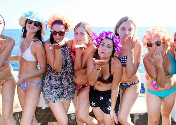fun break salou boat party